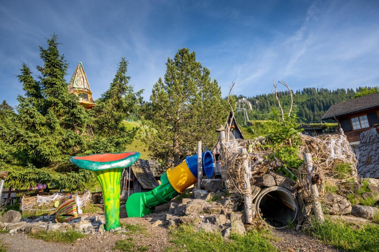 The Swiss Paradise 2 Apartment With Garden, Whirlpool, And Mountain Panorama Wirzweli Bagian luar foto