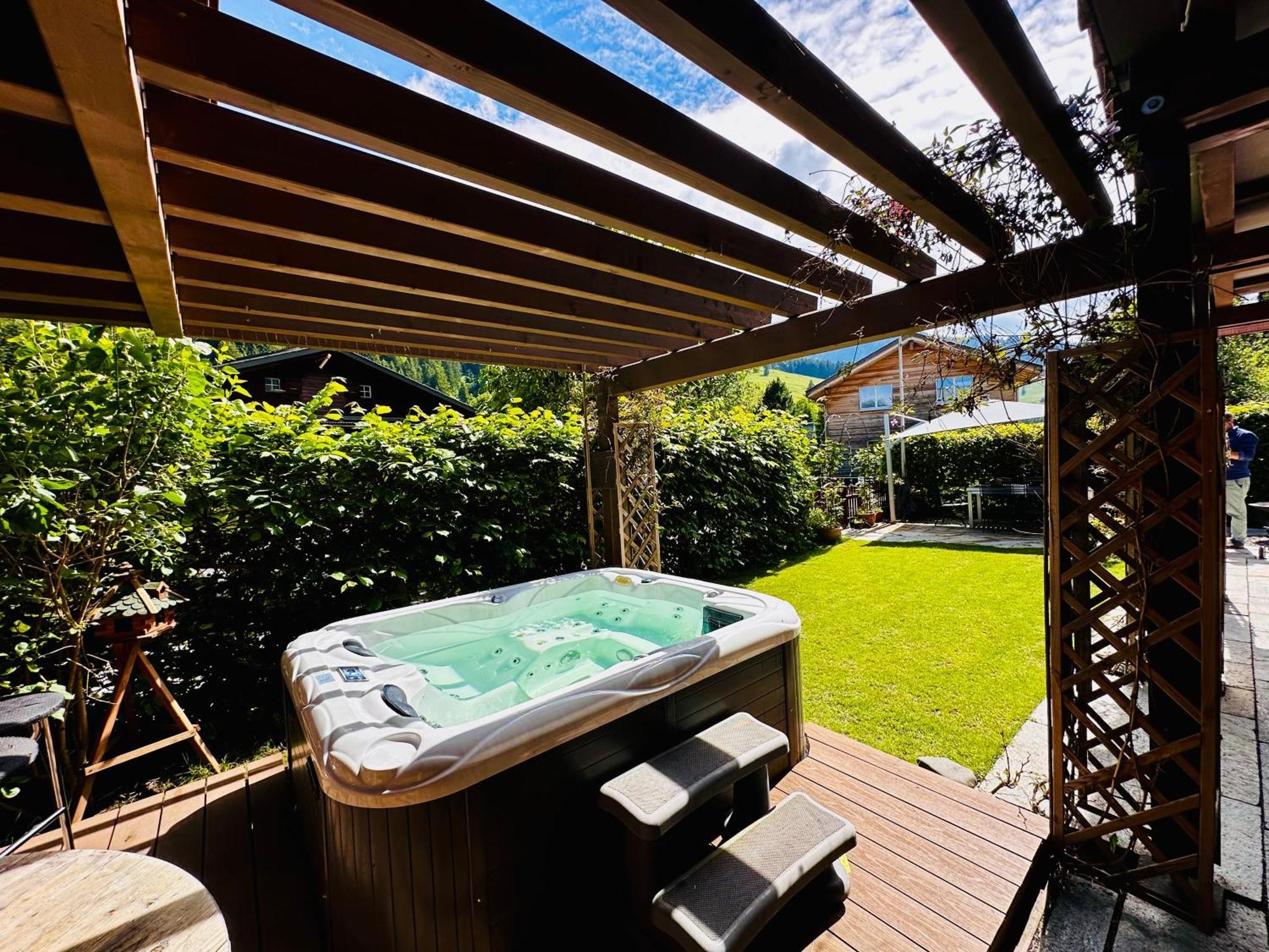 The Swiss Paradise 2 Apartment With Garden, Whirlpool, And Mountain Panorama Wirzweli Bagian luar foto